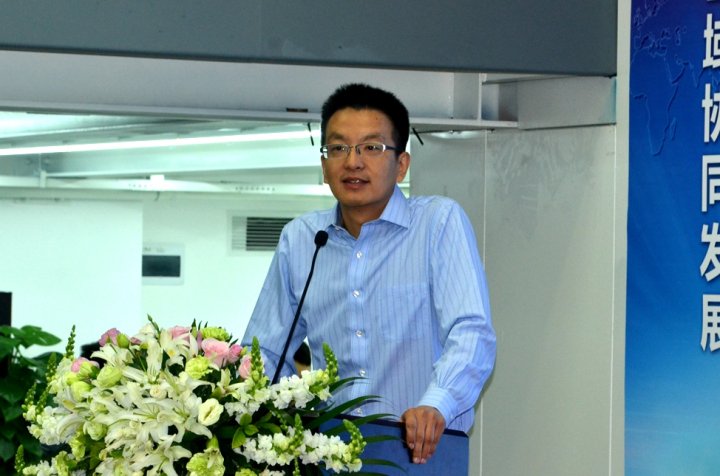 1496509738101133.jpg 16-中國科學(xué)技術(shù)發(fā)展戰(zhàn)略研究院研究員郭戎做演講.jpg