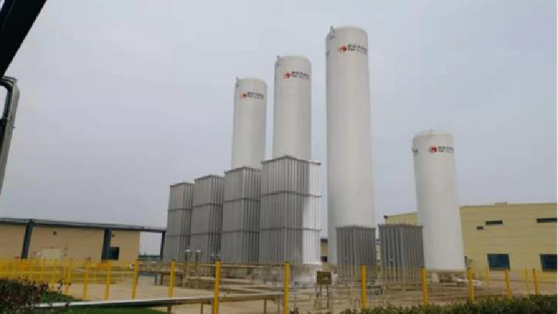 1631847238207301.jpg 通威太陽能(成都)有限公司年產(chǎn)3.2GW高效晶體硅太陽能電池項目特氣和大宗氣體供應(yīng)系統(tǒng).jpg